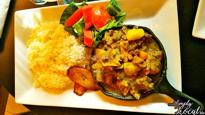 Curry goat lunch at Oak Wine Bar Kingston