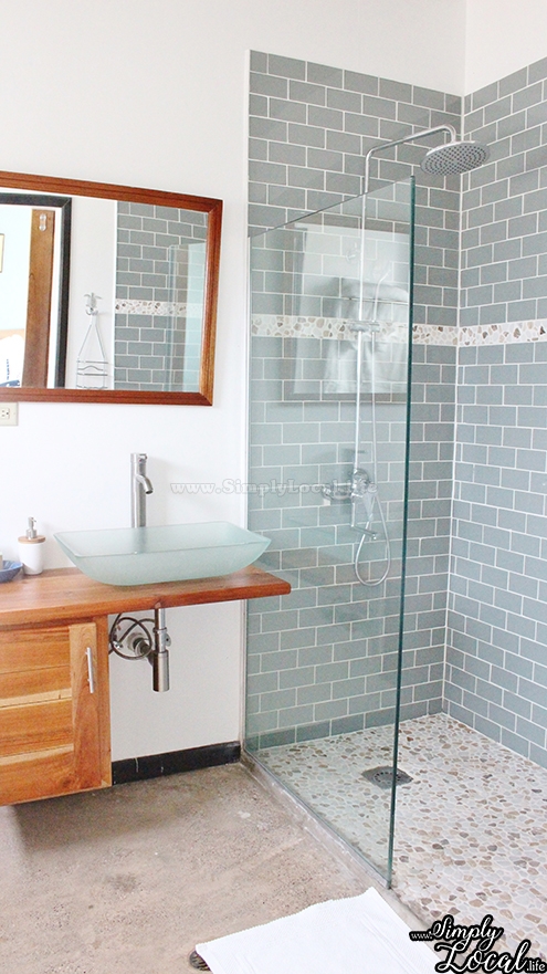 Turtles Nest Treasure Beach Jamaica Villa bathroom