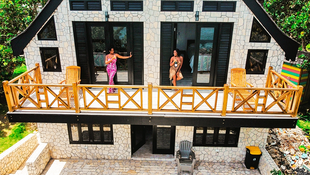 Poet Reef’s Waterfront Villa Escape